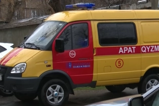 Четыре человека погибли в одном подъезде в Шымкенте: названа версия произошедшего