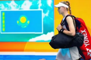 Елена Рыбакина вышла в четвертый круг турнира WTA 1000
