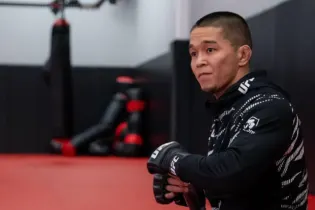 Асу Алмабаев обрадовал поклонников постом в Instagram