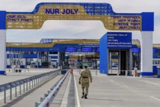 Пункты пропуска на границе Казахстана и Китая закроют на один день из-за праздника