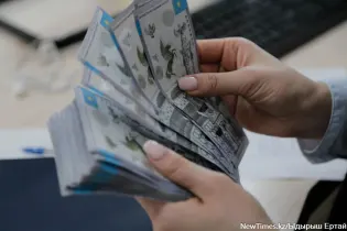 Глава фонда выманила миллионы у жителей Семея под видом помощи с квартирами