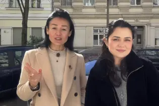 Девушки из Шымкента строят карьеру в парламенте Германии