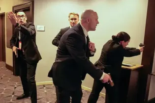 Трамп вышел к журналистам после ЧП со стрельбой в Вашингтоне и сделал ряд заявлений