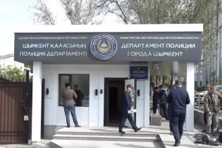 В Шымкенте конфликт соседей закончился поножовщиной: задержан пенсионер
