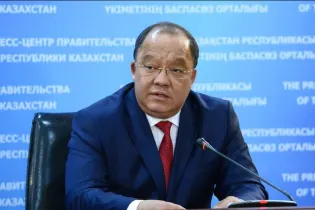 Бывший кандидат в президенты покинул свою партию в Казахстане