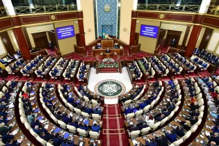 В Казахстане меняют систему власти: что важно знать о новых законах