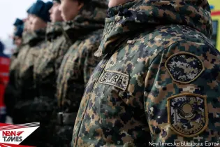 В Караганде студентов забрали в военкомат прямо с защиты диплома