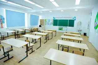 Казахский язык начнут преподавать российским школьникам в Омске и Оренбургской области