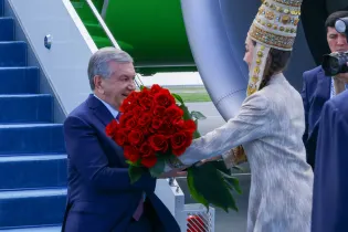 Президент Узбекистана прибыл в Астану для участия в мероприятиях ЕАЭС
