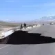 Машины могли исчезнуть: на трассе в Казахстане образовалась гигантская яма