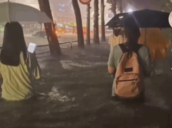 Кадр из видео